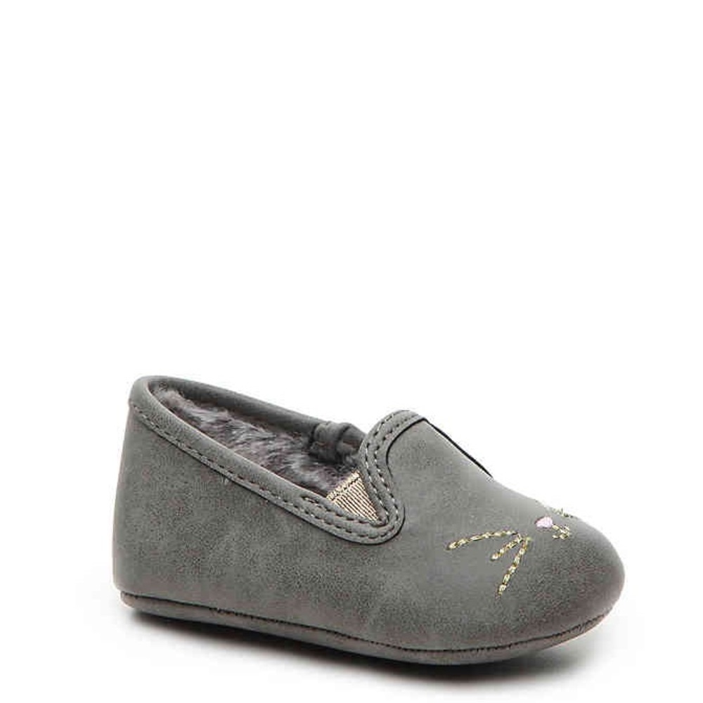 Rosie Pope Can’t Be Tamed Infant Flat